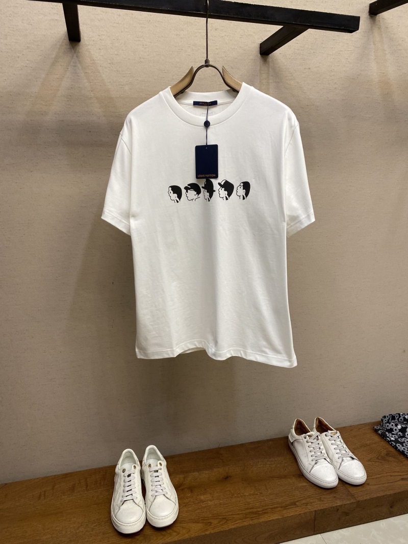 l0vis Vvtt0n shirt
